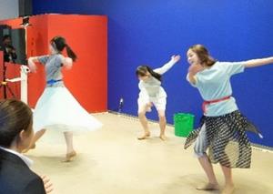 パフォーマンスの様子3